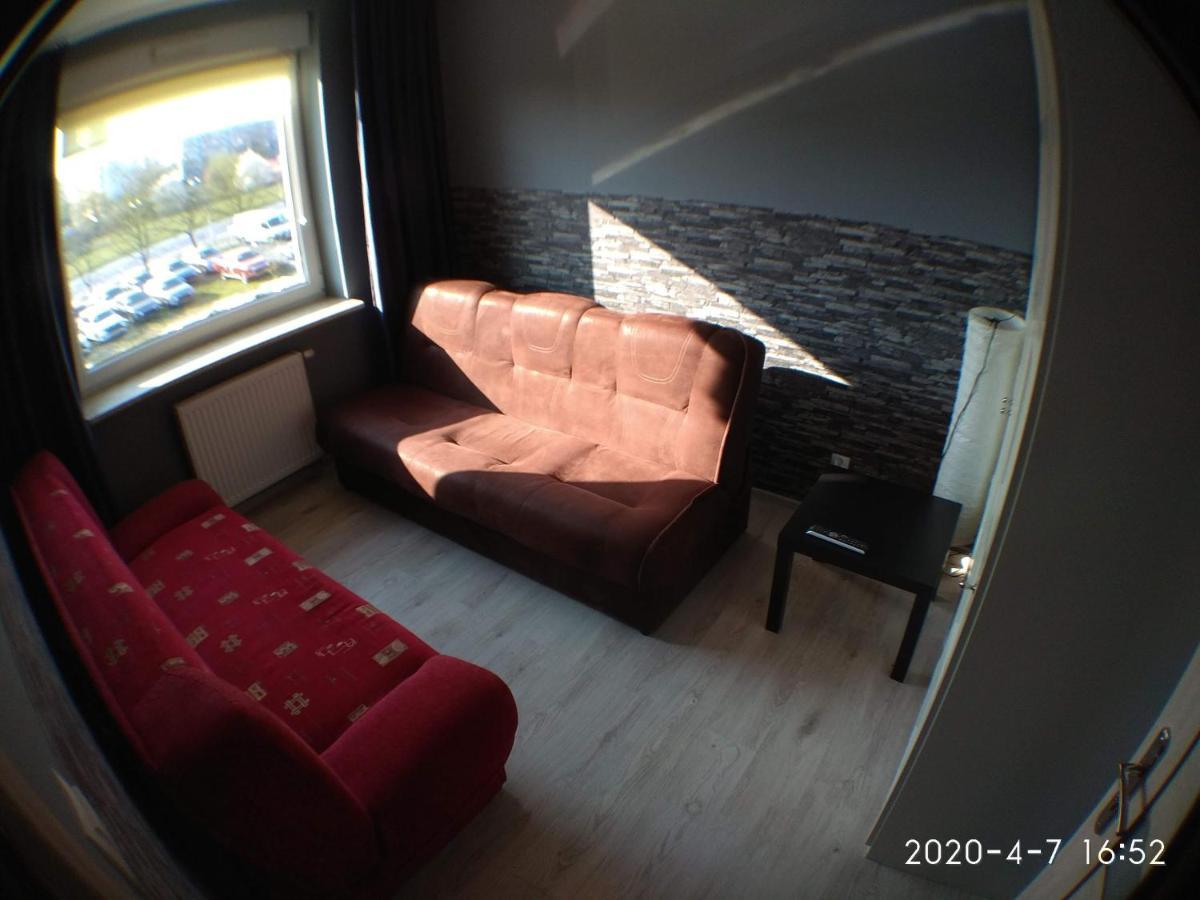 Appartamento 1090 Smialego 38 - Tanie Pokoje W Apartamencie - Samodzielne Zameldowanie - Self Check In Poznań Esterno foto