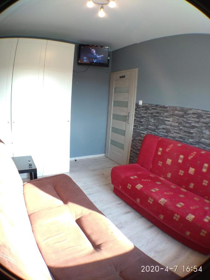 Appartamento 1090 Smialego 38 - Tanie Pokoje W Apartamencie - Samodzielne Zameldowanie - Self Check In Poznań Esterno foto